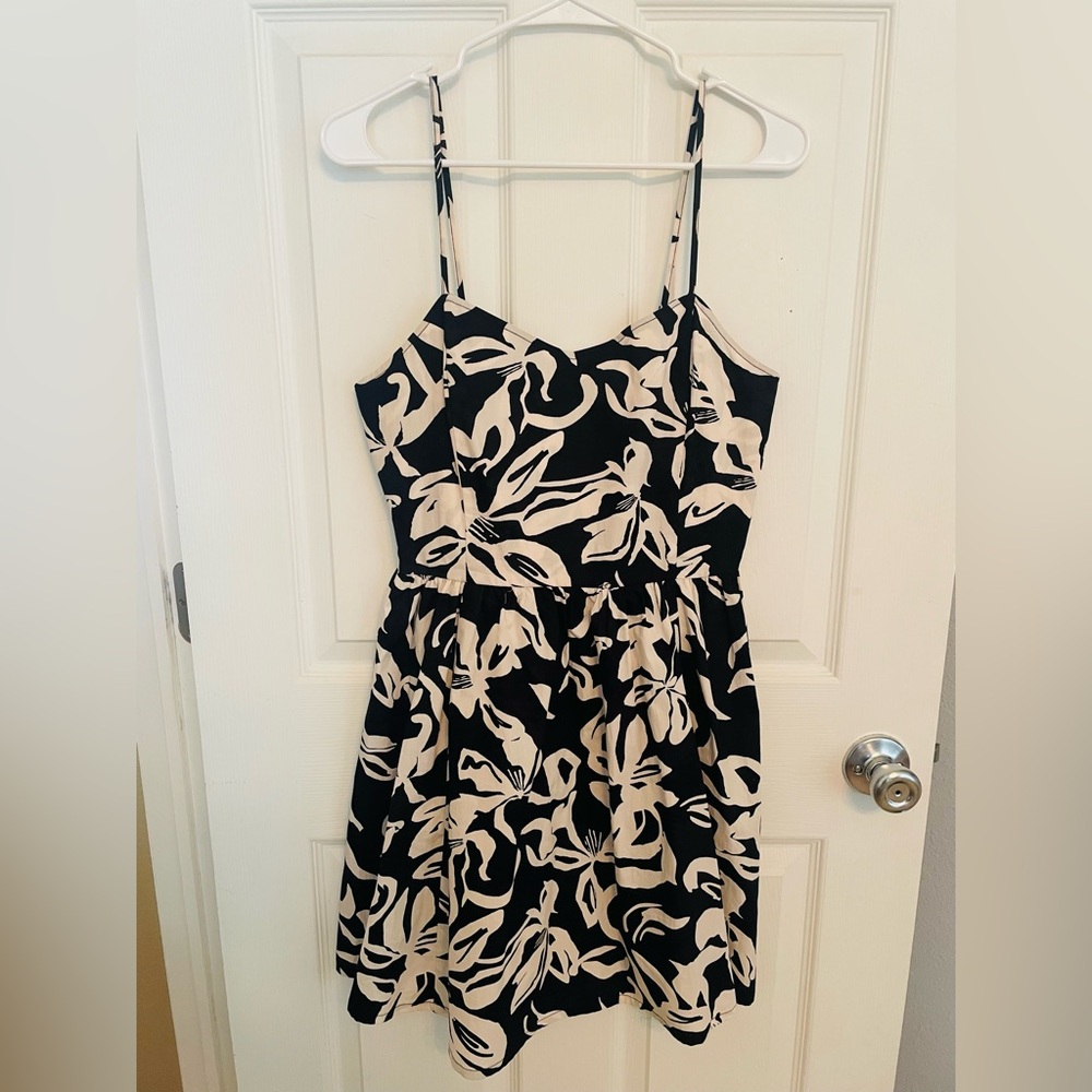 H&M Black and White Print Dress